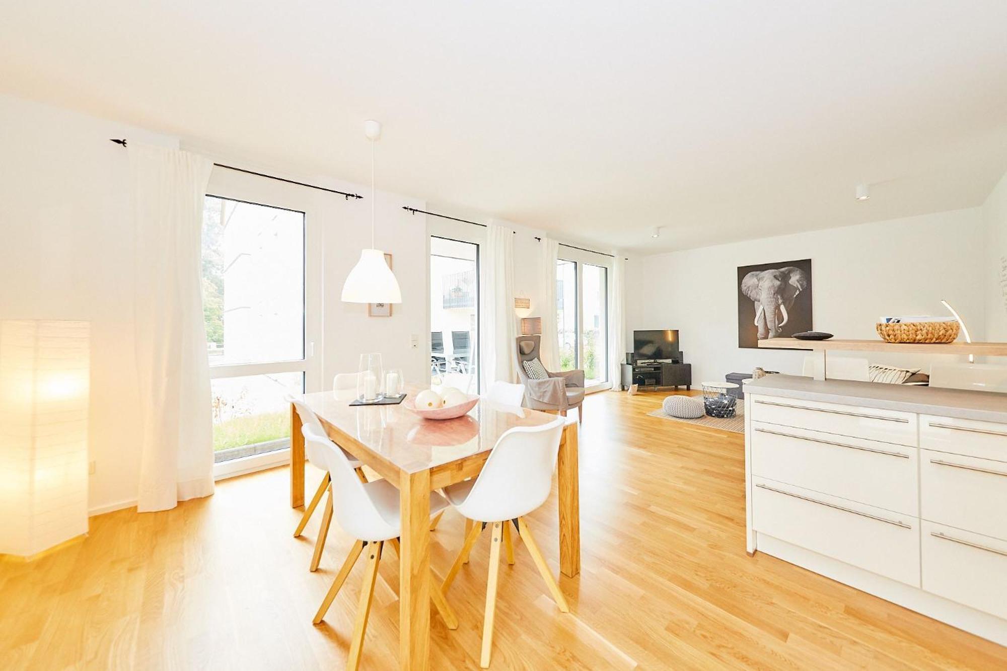 Ferienwohnung "Auszeit" 베른카슈텔쿠에스 외부 사진